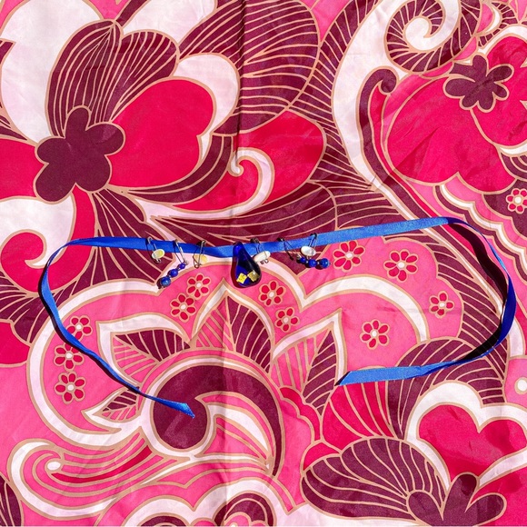 ANOTHER ★ DAY HANDMADE RAINY DAYS RIBBON CHARM CHOKER - Picture 4 of 5